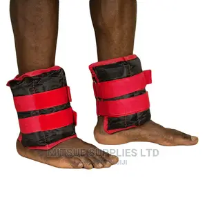 A Pair Of Adjustable Ankle/Wrist Weights 6kg (2x3kg)