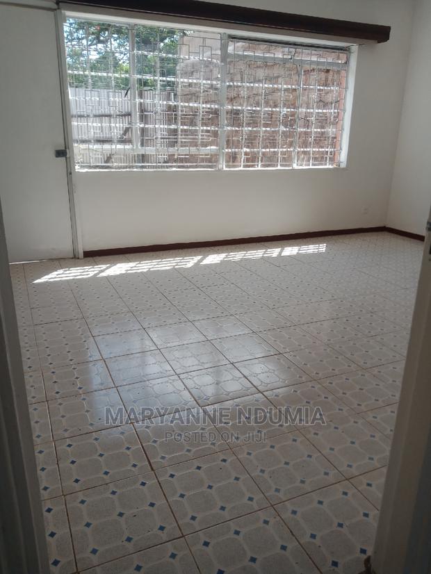 Three Bedrooms Massionate Nairobi West - thumbnail 3