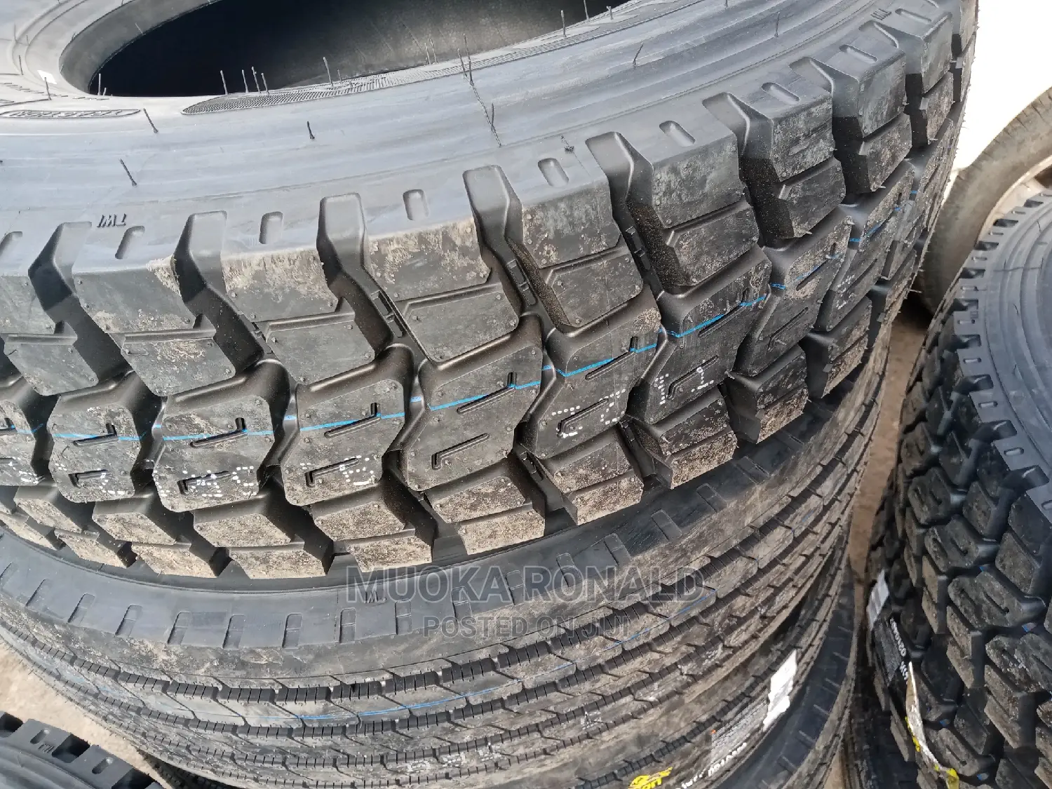 265/70r19.5 Blacklion Tyre 18pr