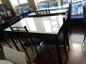 4 Seater Dining Table