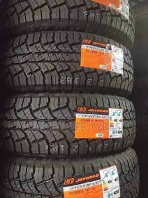235/60 R18 Joyroad Tyre 107 H