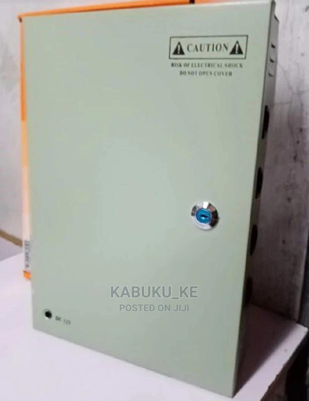 12volts 30 Amperes Closed Power Supply - thumbnail 2