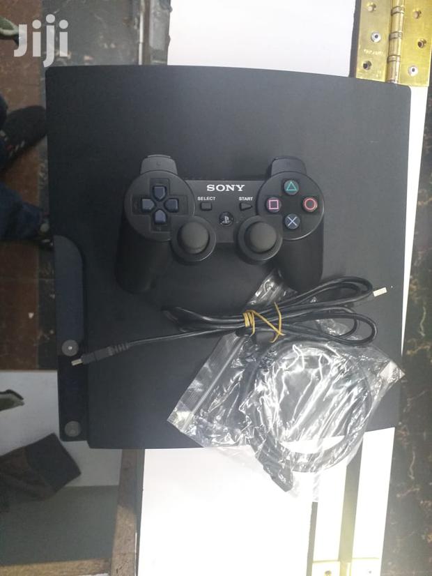 Ps3 With 20 Games - thumbnail 2