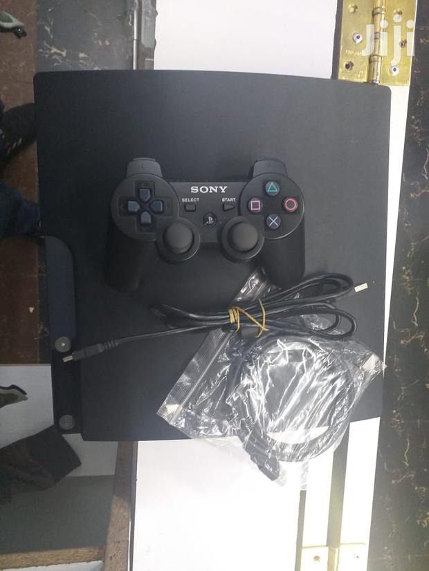 Ps3 With 20 Games - thumbnail 3