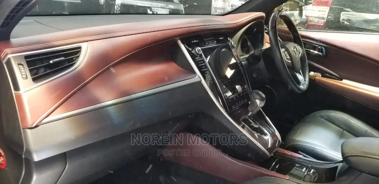Toyota Harrier 2014 Brown