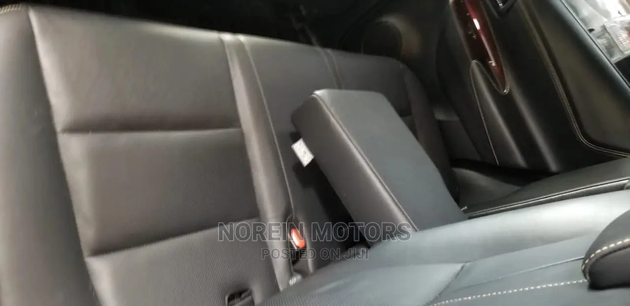Toyota Harrier 2014 Blue
