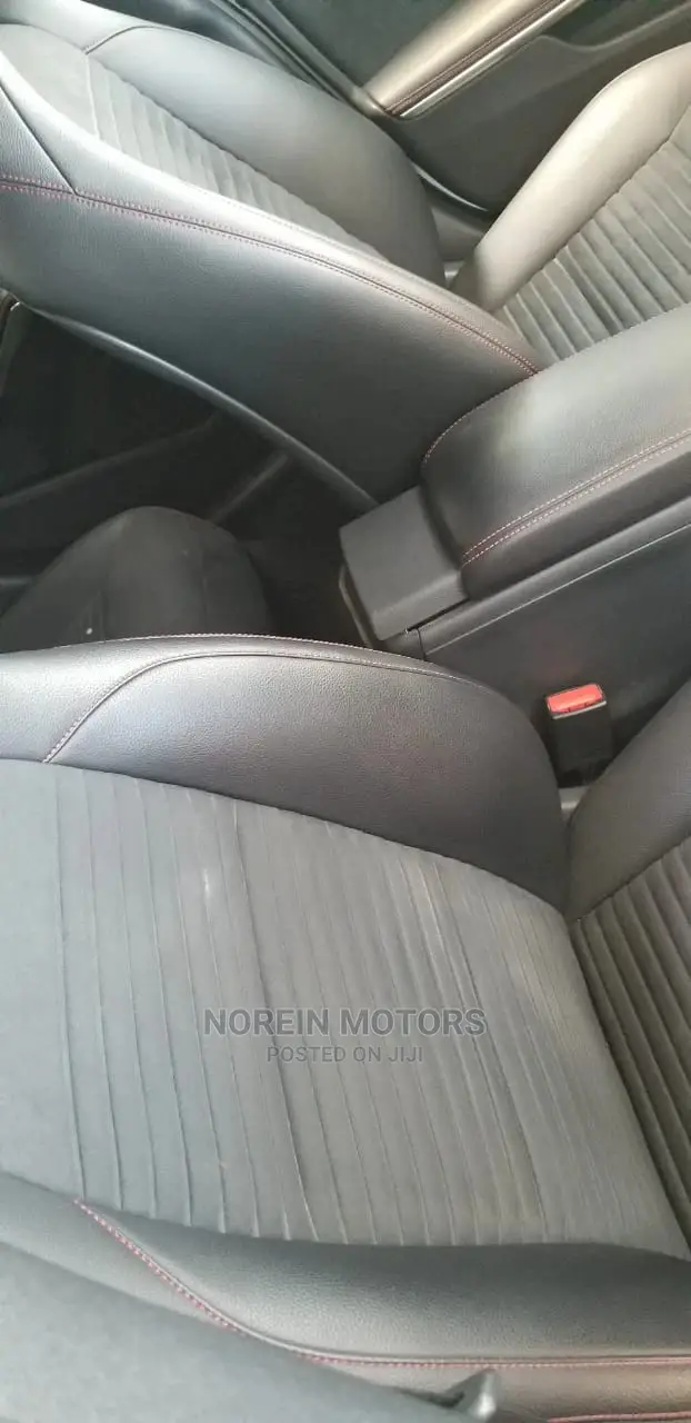Mercedes-Benz GLA-Class 2014 Pearl