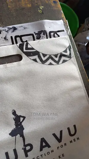 White Non-Woven Bags, Plain and Also Branded