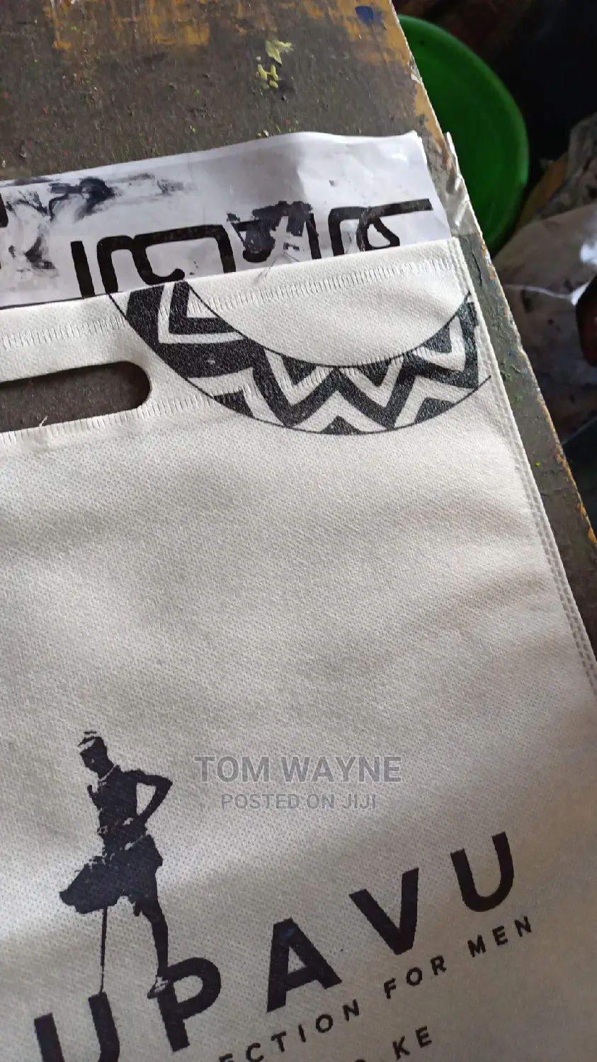 White Non-Woven Bags, Plain and Also Branded