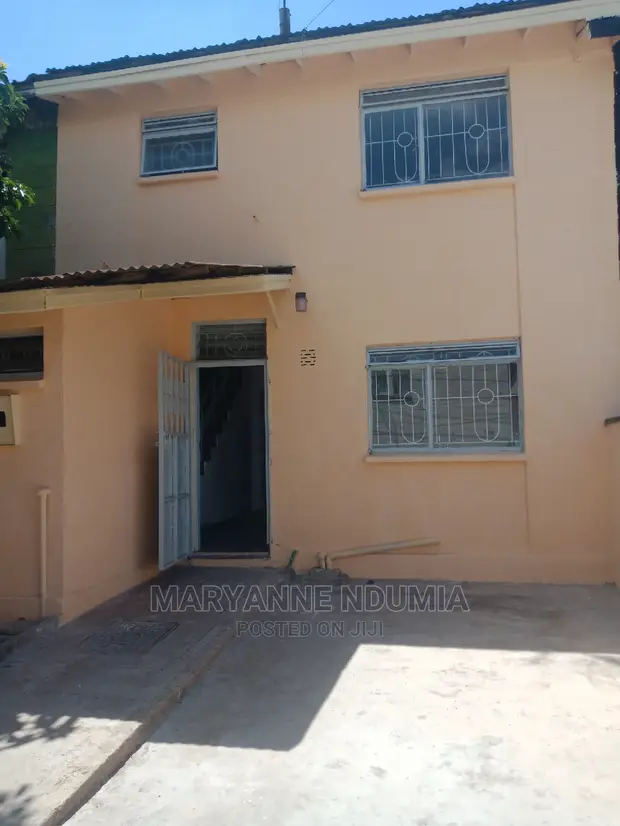 Three Bedrooms Own Compound Newly Renovated at 60,000/=