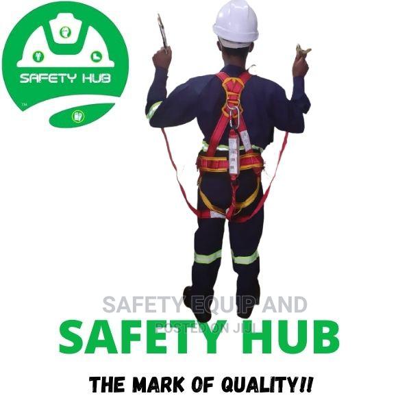 Safety Harness for Fall Protection - thumbnail 3