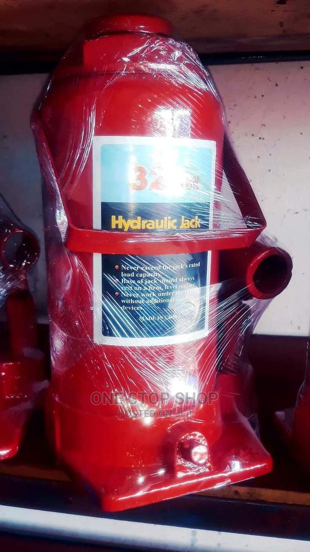 32ton Car Lift Bottle Jack - thumbnail 2