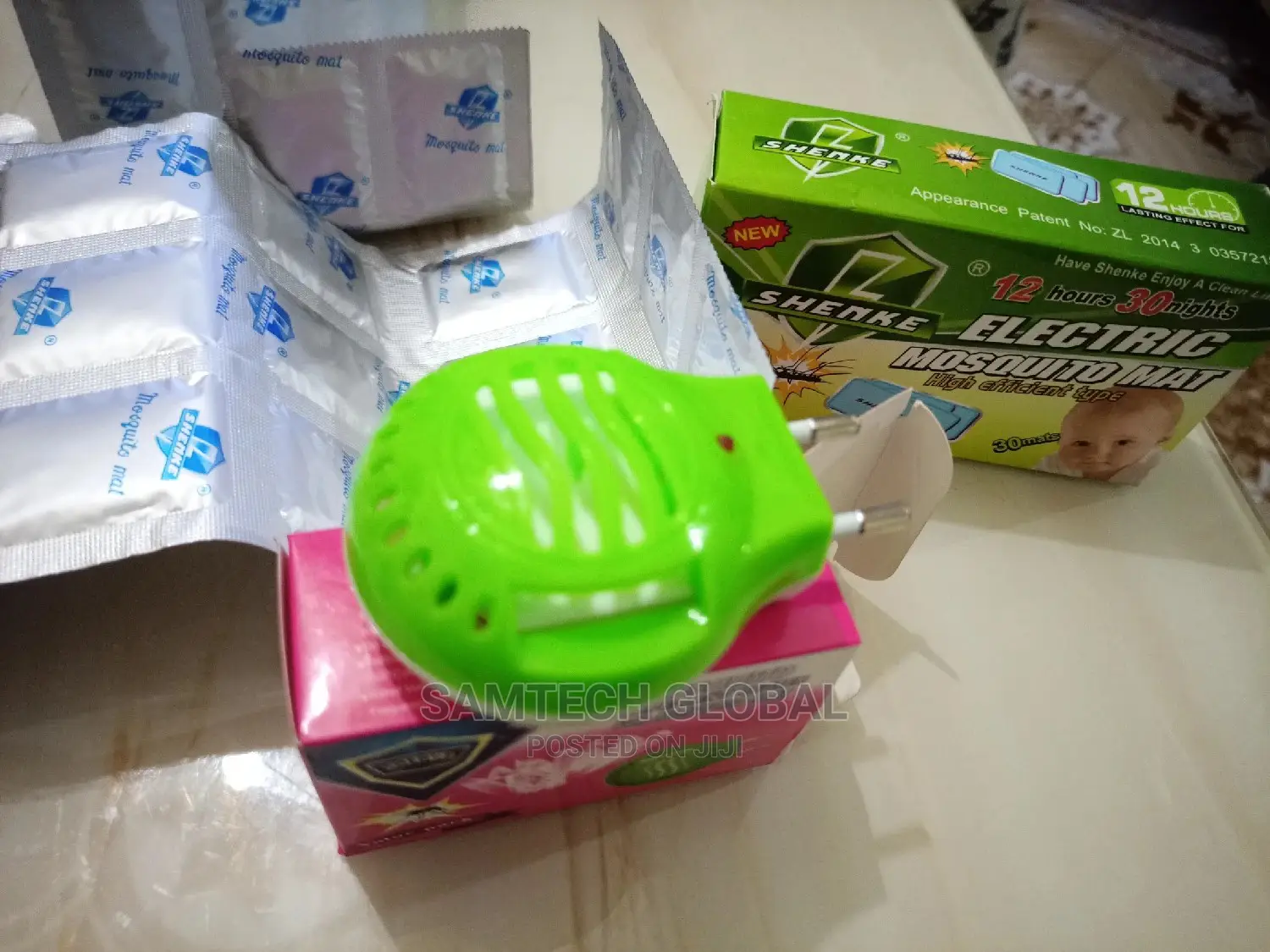 Electric Mosquito Repellent Heater With Its Matt