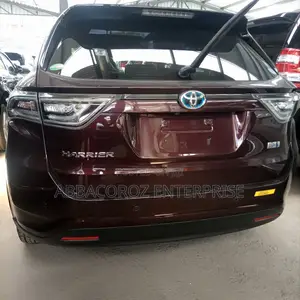 Toyota Harrier 2.5 Hybrid 4WD 2015