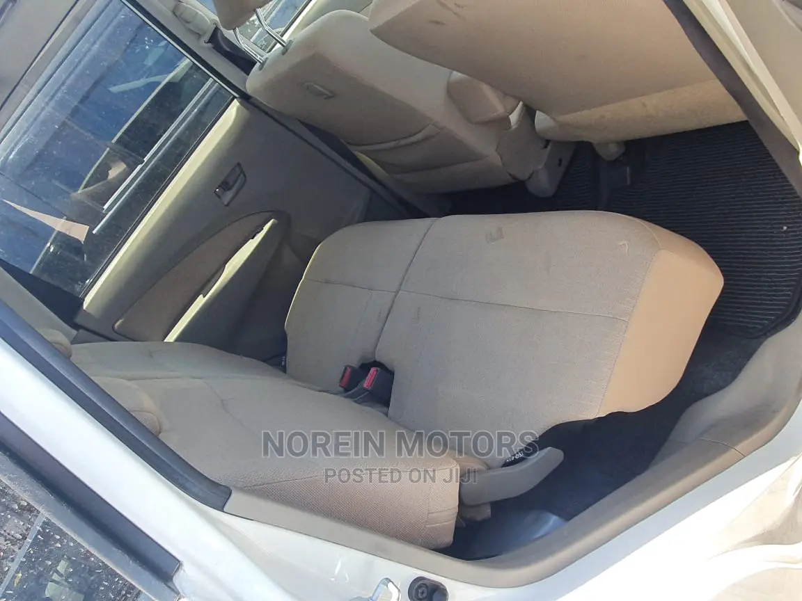 Daihatsu Move 2015 White