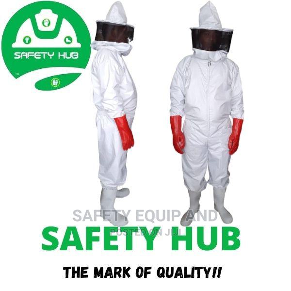 Bee Suits in Nairobi at Affordable Price With Inner Lining