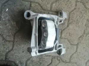 Mazda Cx5 Engine Mount.