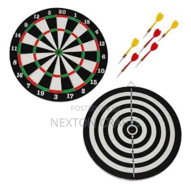 Double Sided Dart Board Game With 6 Darts - thumbnail 4