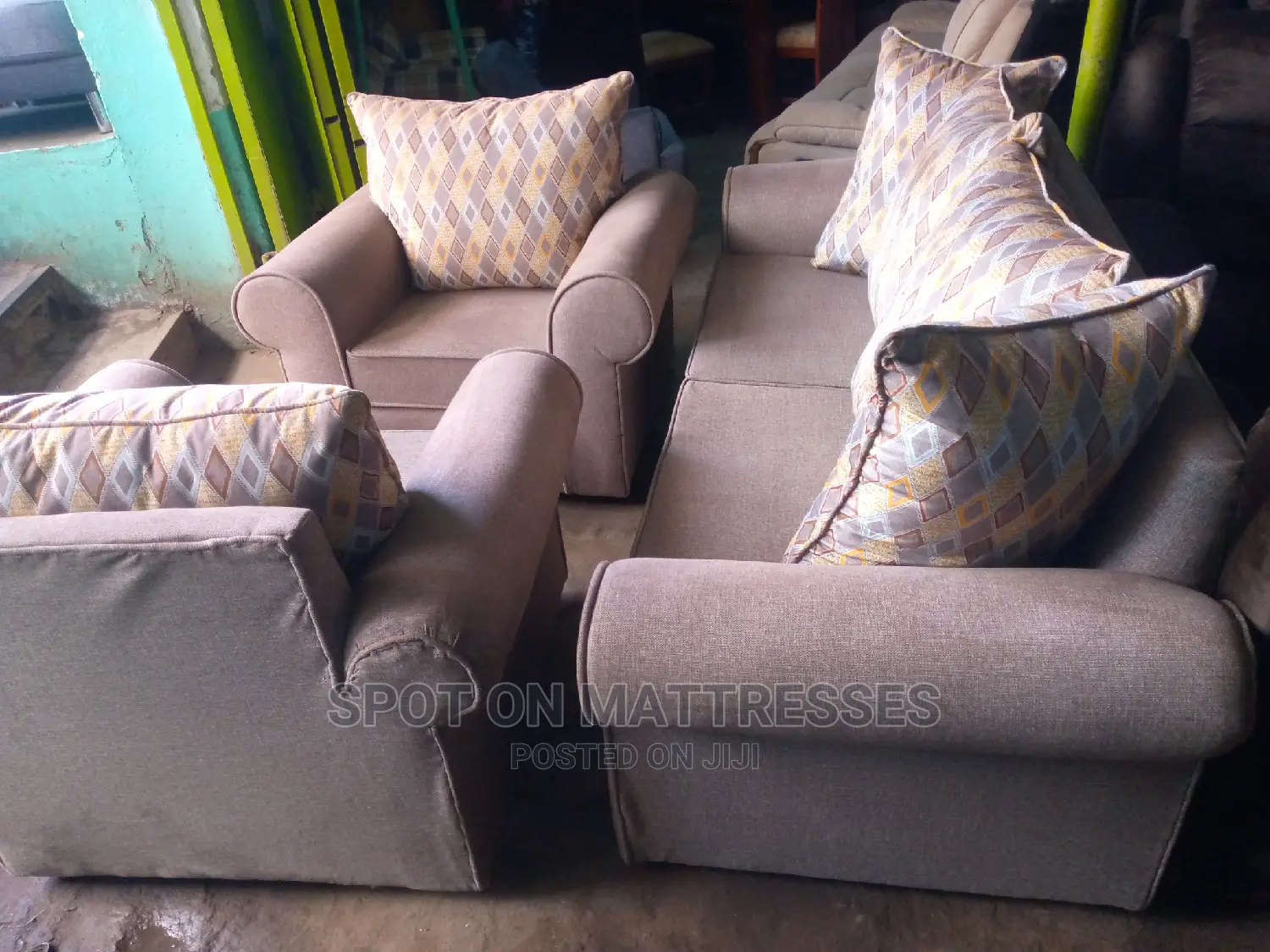 High Quality Modern Sofaset