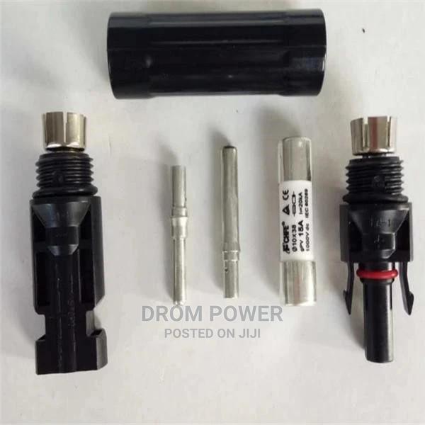 Mc4 Connector With Fuse