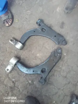 Mazda Demio Arm and Hubs