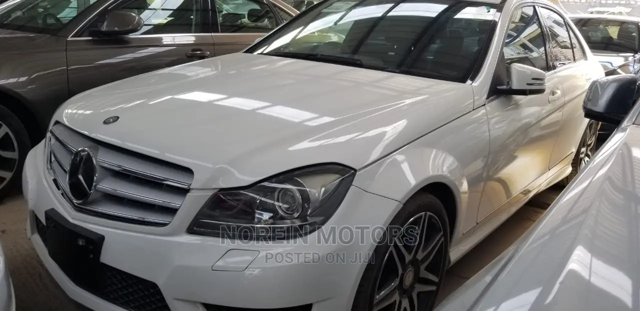 Mercedes-Benz C180 2013 White