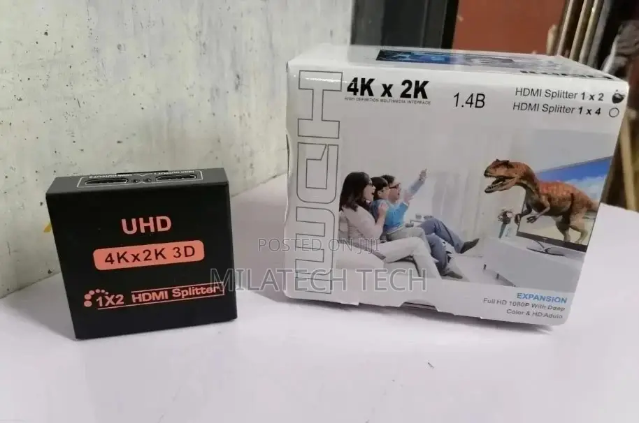 1 × 2 HDMI Splitter