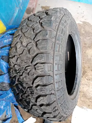 265/65r17 Kenda Tyre (Klever