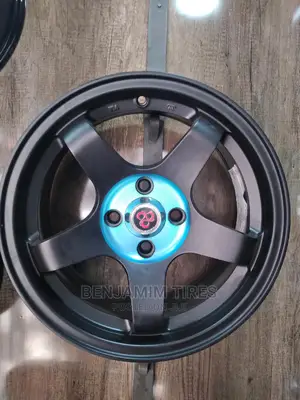 Smart Alloy Rims Set Size 15 Inch 5 Holes.
