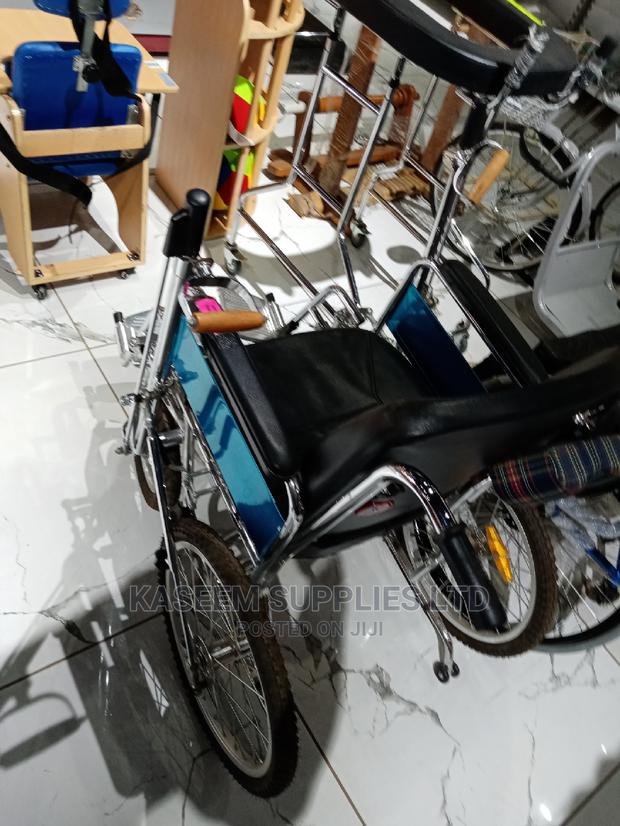 Manual Hand Aid Wheelchair - main view