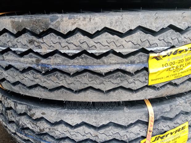 10. 00-20 JK TYRE MADE IN INDIA(16pr) Nylon