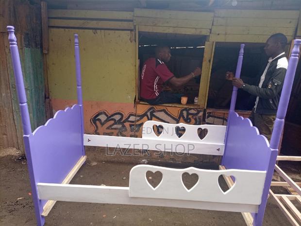 Beautiful Kids Bed - thumbnail 3