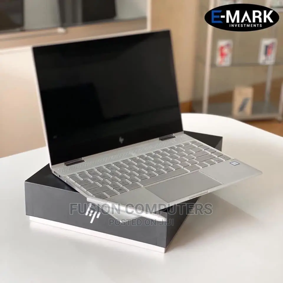 New Laptop HP Spectre 16GB Intel Core I7 SSD 1T
