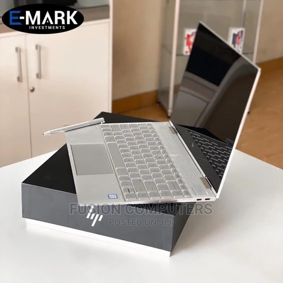 New Laptop HP Spectre 16GB Intel Core I7 SSD 1T