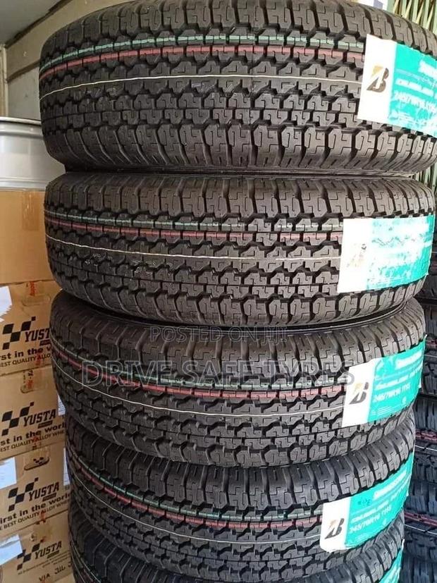 255/70 R15 Bridgestone Dueler Tyre Made in Japan Nylon