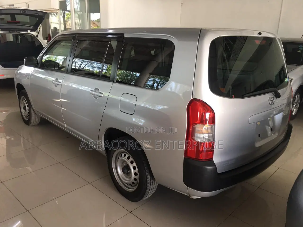 Toyota Succeed 2015 Silver