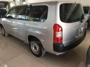 Toyota Succeed 2015 Silver