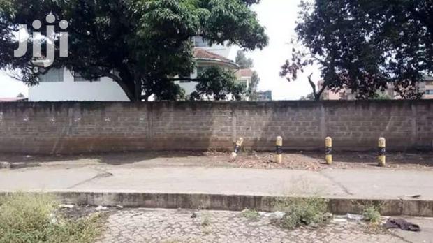 Selling 1/2 Acre In Nbi Muranga Rd Opposite Guru Nanak Hsp.