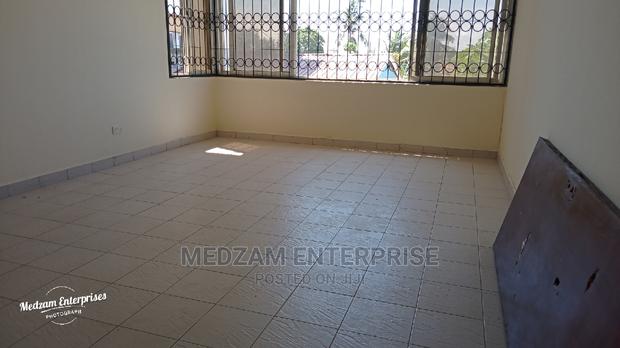 3bdrm Apartment in Kisimani, Ziwa La Ngombe for Rent - thumbnail 17