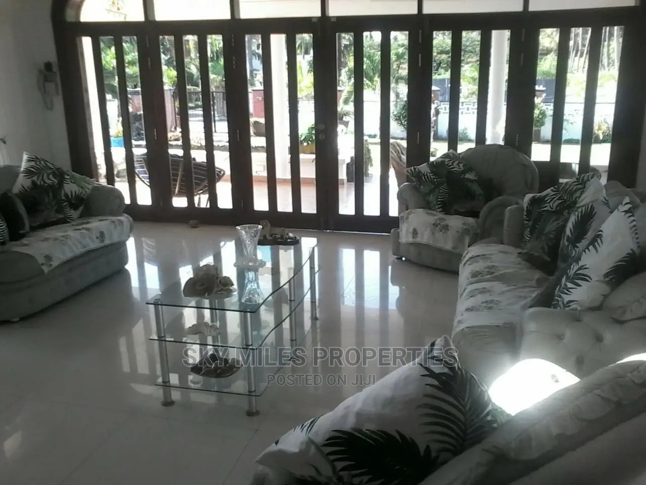 4bdrm Villa in Nyali for sale