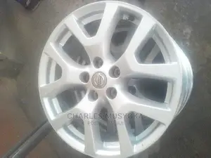 Xtrail Rims Size 18 Sett
