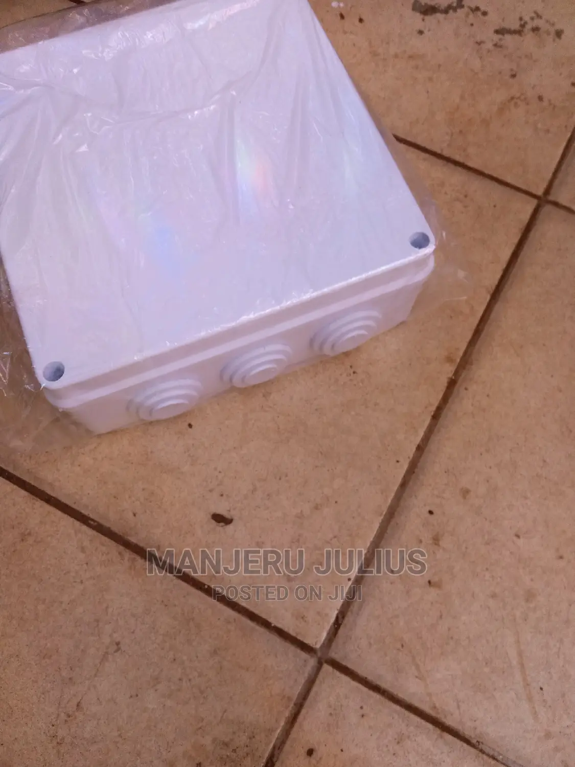 200*200 Adaptor Box
