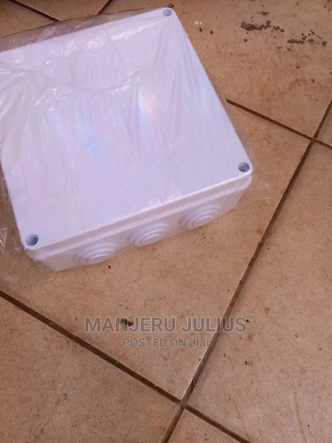 200*200 Adaptor Box