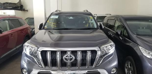 Toyota Land Cruiser Prado 2015 Gray
