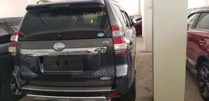 Toyota Land Cruiser Prado 2015 Gray
