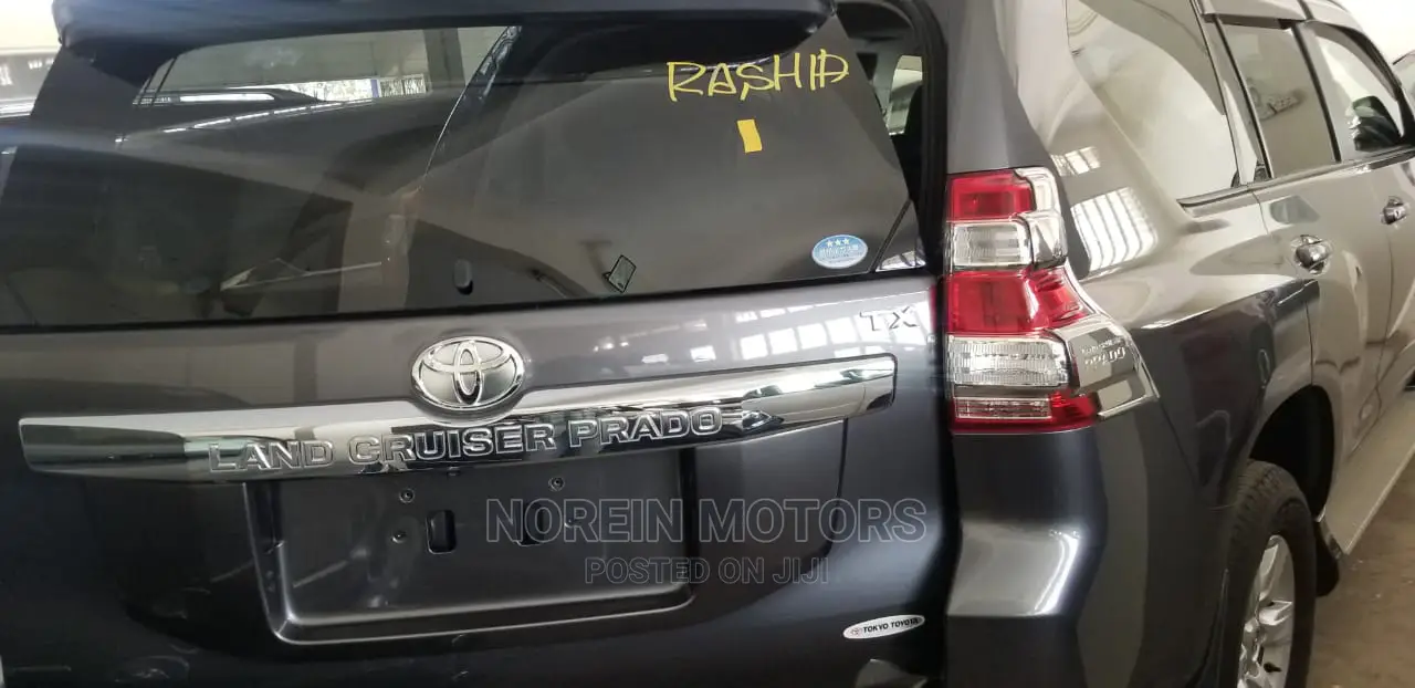 Toyota Land Cruiser Prado 2015 Gray