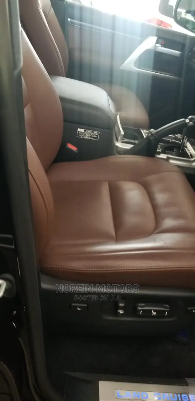 Toyota Land Cruiser Prado 2014 Green