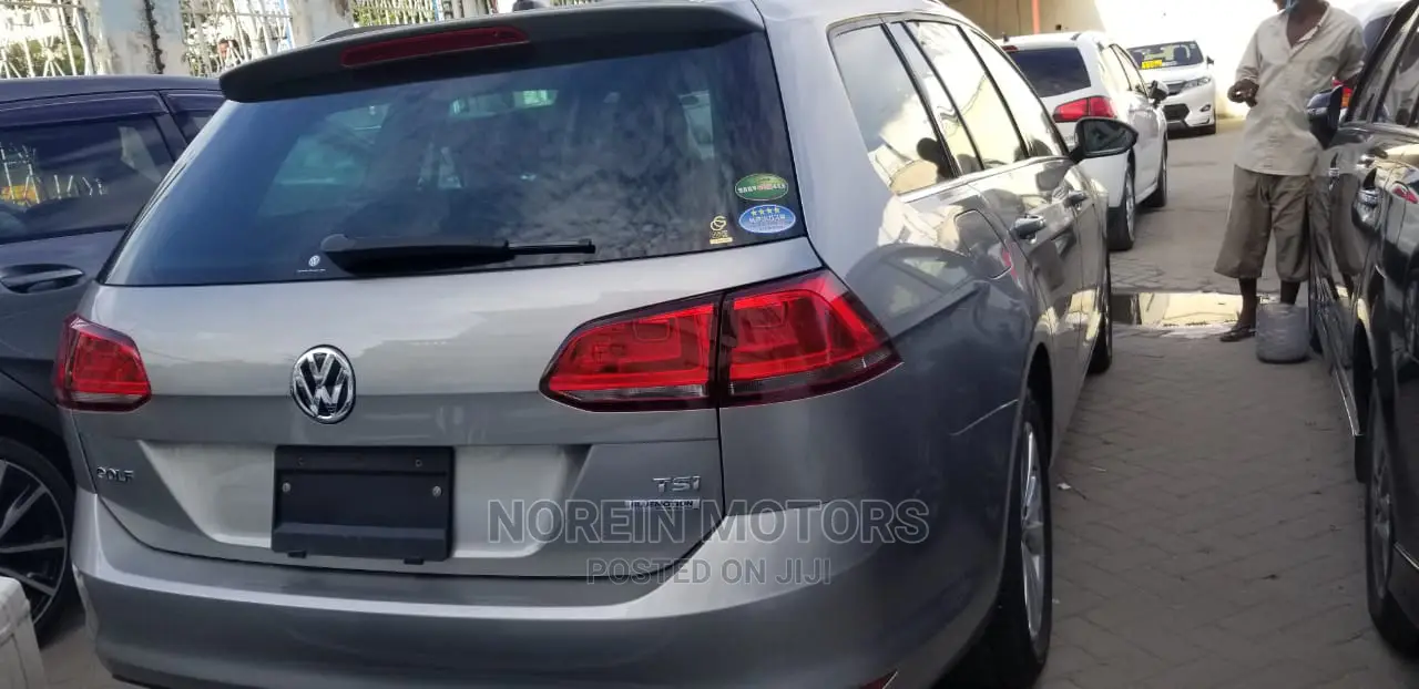 Volkswagen Golf 2014 Gray