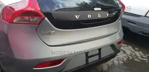 Volvo V40 2015 Gray