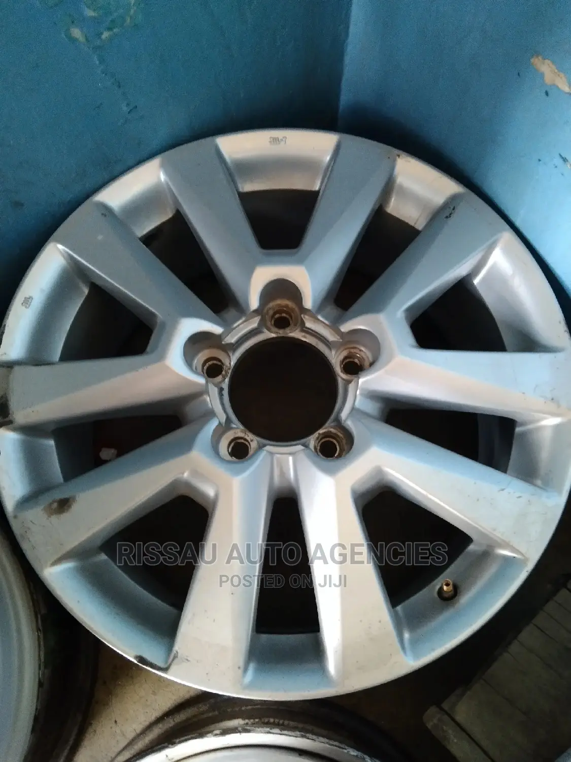 Original Rim Size 20 5 Holes for Toyota Land Cruiser V8 VX